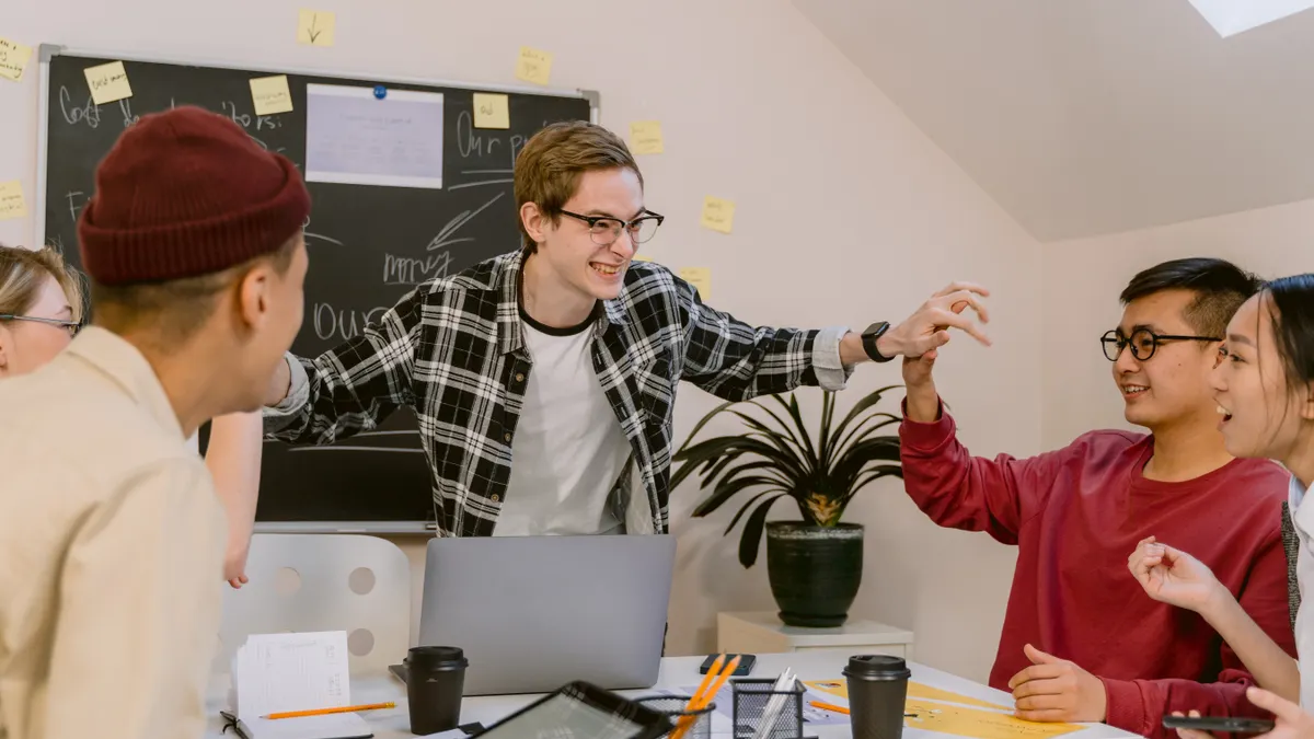 Best SaaS tools for documentation and knowledge bases Best SaaS tools for documentation and knowledge bases — Office Team Having a Meeting